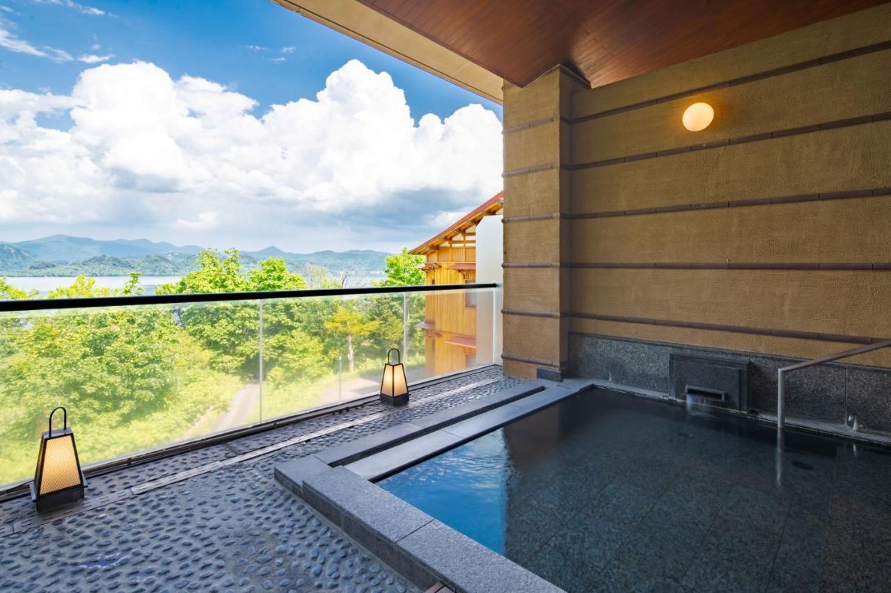 Towada Hotel Kosaka Екстер'єр фото