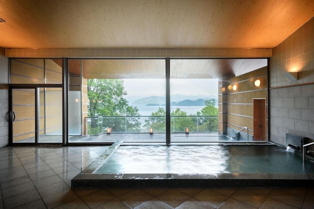 Towada Hotel Kosaka Екстер'єр фото